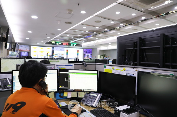 출동정보를 화재와 구조, 구급, 기타 등으로 분류해 한눈에 식별 가능한 '스마트 표출시스템'(사진=전남소방본부)
