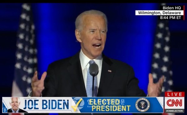조 바이든(Joe Biden) 미국 제46대 대통령 당선인이 7일(현지 시각) 펜실베니아 델러웨어 윌밍턴에서 대국민 당선 연설을 하고 있다(사진=미 CNN 생중계화면 캡쳐)