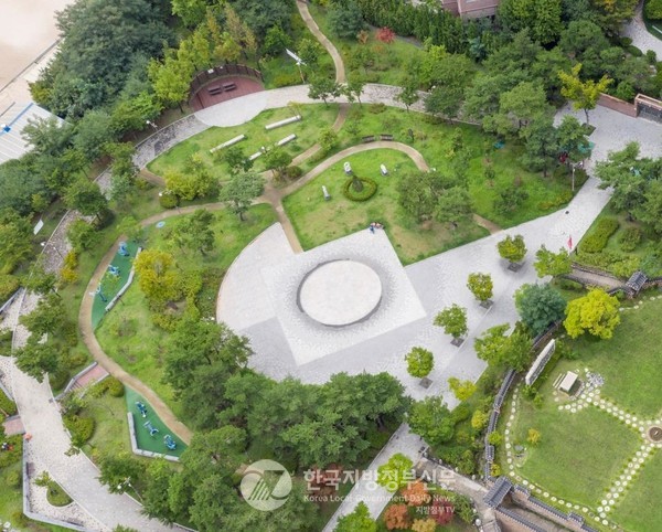 서울 용산구가 신계역사공원을 한파·폭염에도 끄떡없는 스마트 공원으로 재단장한다고 밝혔다. (사진=용산구청)
