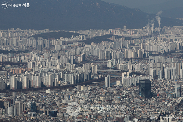 서울시가 공공임대주택을 공급할 공공택지 부족 해결을 위한 대안인 새 장기전세모델 '상생주택' 사업의 대상지 신청방식을 바꾸고 올해부터 본격적인 사업추진에 들어간다. (사진=서울시청)