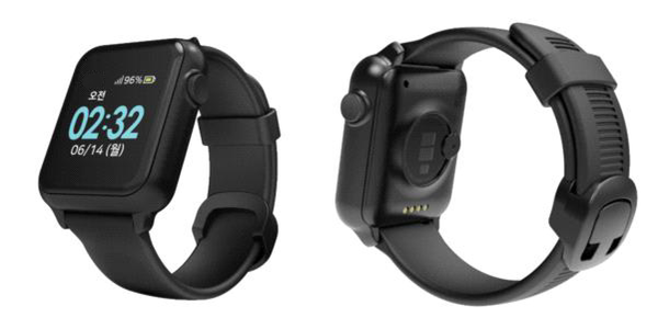 서울시는 치매 어르신의 실종 예방과 안전 돌봄을 위해 ‘스마트지킴이’ 1,800여 대를 무상 보급한다. (사진=서울시청)