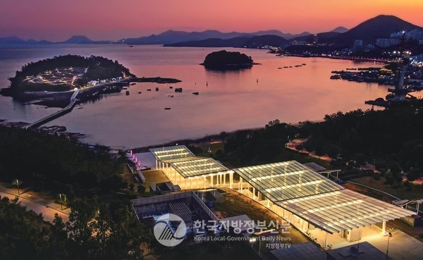 전라남도는 여수 예울마루(사진) 등 20곳을 '전라남도 유니크베뉴'로 선정하고 1억명 전남관광시대 개막을 준비하고 있다(사진=전남도청)