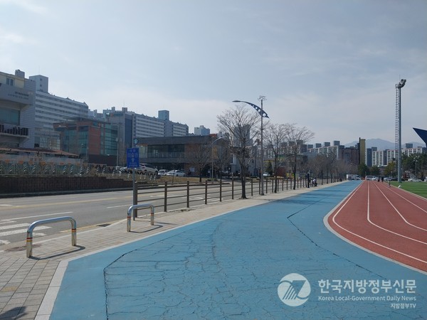 엑스포 잔디광장 트랙 /사진=속초시