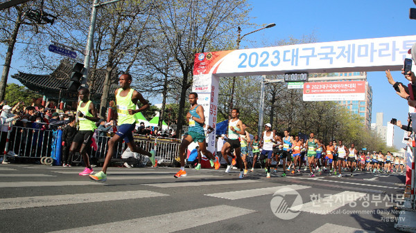 지난 2일 열린 대구국제마라톤대회 참가자들/사진=대구시