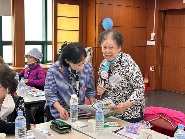 청바지학교 감사일지 관련 모습 (사진=서울 중구청)