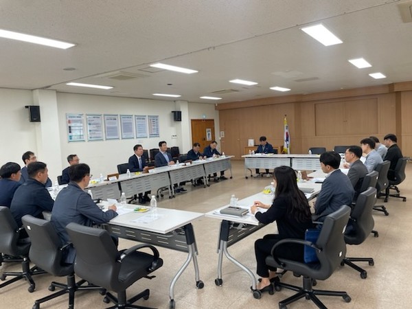 인천시와 인천환경공단이 2026년 생활폐기물 직매립 금지에 따른 자원순환센터 확충을 위해 최신기술 도입과 주민 친화적인 시설 건립을 위해 협업하기로 했다. (사진=인천시청)