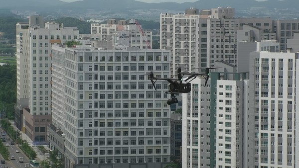 경기도가 올 상반기 86㎢(여의도 면적 2.9㎢의 약 30배) 규모 토지에 대한 드론 촬영을 하고, 이를 도정 정책업무에 활용했다고 19일 밝혔다. (사진=경기도청)