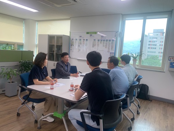 방제사업에 대한 전문 컨설팅 진행 모습 (사진=남양주풍양보건소)