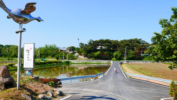 홍성군에 따르면 전국 최초 유기농업특구 홍성군 홍동면의 문당환경농업마을이 문화체육관광부가 주관하는 ‘로컬100(지역문화매력 100선)’에 최종 선정됐다고 24일 밝혔다. (사진=홍성군)