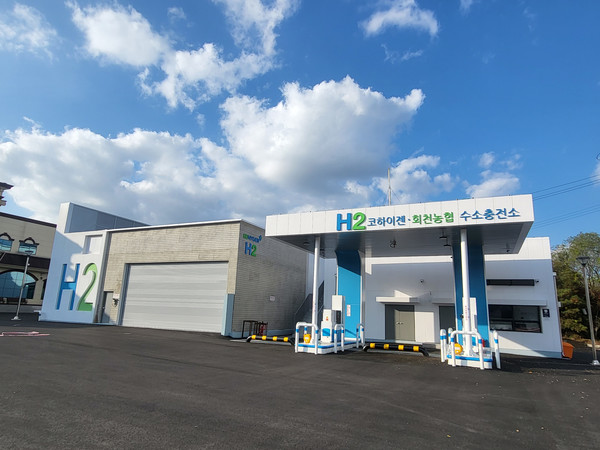 양주시(시장 강수현)는 11월 중 경기북부 최초로 설치된 ‘양주시 특수형 수소충천소’의 시범운영을 들어간다고 1일 밝혔다. (사진=양주시)