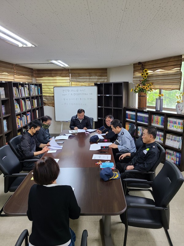 광명시가 공동주택 층간소음으로 인한 주민 간 갈등을 효과적으로 관리하고 있는 것으로 나타났다. 찾아가는 층간소음 상담코너 모습 (사진=광명시)