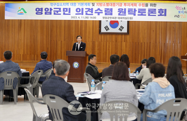 '혁신수도 영암'을 이끌고 있는 우승희 영암군수는 민선8기 출범과 함께 ‘영암 인구 희망 8대 프로젝트’라는 인구 혁신 프로젝트를 수립하고 전 군민과 함께 지방소멸 위기 극복에 나섰다(사진=조용원 기자/영암군청)