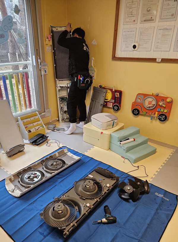 참여 어린이집에는 어린이집 보육실과 유희실 에어컨 청소비가 연1회 지원되며, 지원 금액은 설치된 에어컨 종류에 따라 차등 지원된다. (사진=화성시)