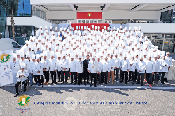 ‘프랑스 명장 요리사협회(프랑스 마스터 셰프협회)’ 총회는 매년 세계의 음식 문화 트렌드를 공유하고 전략 제품에 관한 토론과 식문화 미래 비전을 제시하는 세계적인 요리사들의 모임이다.2023년 총회.(사진=조용원 기자/Maîtres Cuisiniers de France)