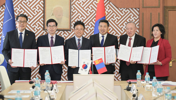 경상북도와 몽골은 이번 업무협약을 통해 △전통 의학 국제공동연구 및 교육과정 공동 개발 △ K-한방 에듀팜 설립 △ 국가 간 협의체 구성에 협의하고 의견을 교환했다. (사진=경북도)