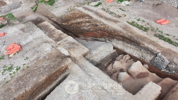 발굴된 해남 군곡리 패총 상세 모습(사진=해남군청)
