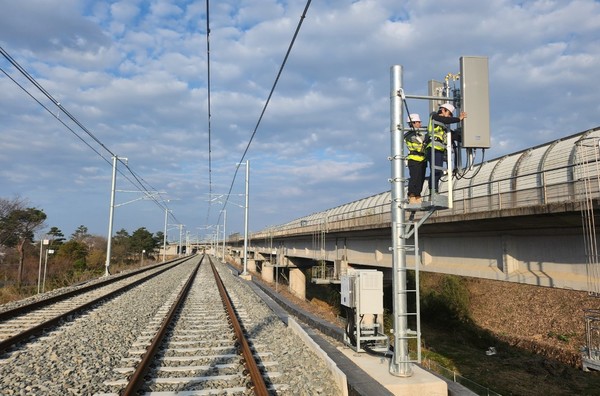 (좌) 대구도시철도 1호선 (우) 국철 대구선 간 인접한 거리 20~100미터 (사진=대구교통공사)