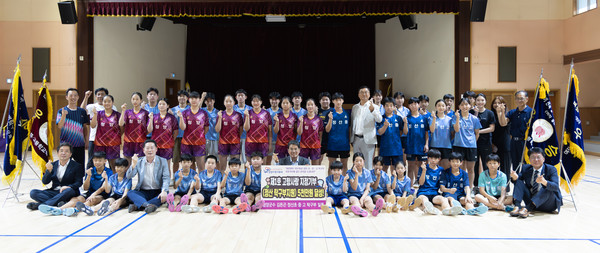 청양군은 지난 6월 4일부터 지정기부 제1호 사업인 “정산 초․중․고 탁구부 훈련용품 및 대회출전비지원사업” 5천만원을 목표로 모금을 시작해 8월 13일에 5,338만 5천원(106.7%)을 달성했다. (사진=청양군)