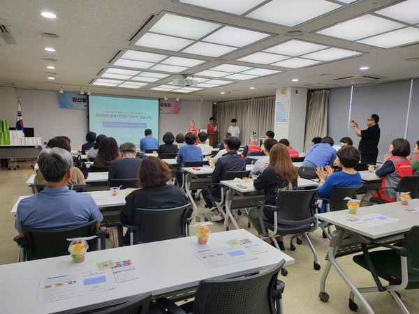 한찬희 덕양구청장은 “멀리 제주에서 이른 시간부터 우수사례 공유를 위해 이동해 주신 위원님들의 노고에 감사드리며, 이번 우수사례 공유회를 계기로 서귀포시와 고양시 발전을 위한 발판이 되길 바란다”라고 전했다.