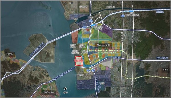 인천로봇랜드는 인천경제자유구역 청라국제도시 내 76만 9천㎡ 부지에 로봇산업진흥시설과 테마파크, 상업 및 업무시설 등을 조성하는 대규모 프로젝트로, 사업이 완료되면 인천은 글로벌 로봇 융합 산업의 선도 거점으로 자리매김할 것으로 기대된다. (자료=인천시청)
