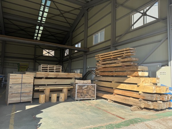 2025년에는 임산업 기반 마련의 원년으로 삼아 산림 인재 양성, 임산물 유통 기반 확대, 목재 이용 활성화에 중점을 두고 임업인 소득 증대를 위한 장기비전 제시 및 미래산업 발굴을 추진한다. (사진=김지수 기자/경북도청)