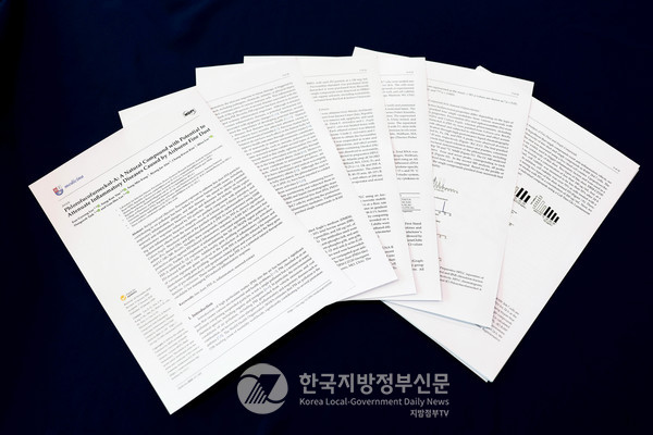 감태류 등 해조류 추출물이 미세먼지 유사 물질(ERM-CZ100, ERM-CZ120)에 의한 염증을 억제하거나 완화시키는 효과를 세계 최초로 국내 연구진에 의해 밝혀졌다.(사진=조용원 기자/완도군청)