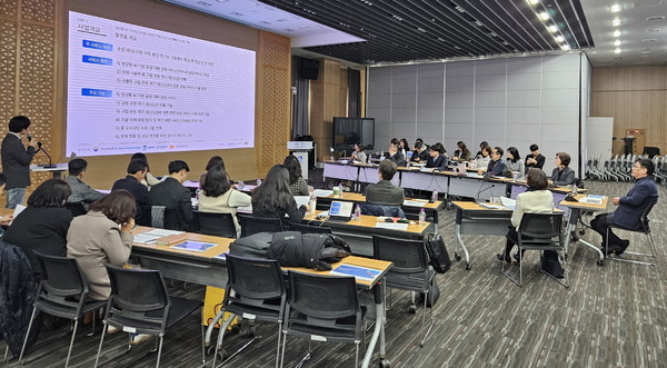 수원시는 지난 4월 과학기술정보통신부 주관(전문기관 한국지능정보사회진흥원) ‘2024년 디지털 사회 현안 해결 프로젝트 공모사업’에 선정돼 생성형 AI 고위험 고립위기 청(소)년 사전예방 시스템을 구축했다. (사진=김미숙 기자/수원시청)