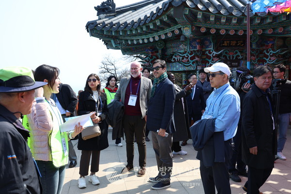 세계 최초로 개최되는 ‘여수세계섬박람회’가 1년6개월 앞으로 다가온 가운데  아시아·미주 지역의 32개국이 대거 참여할 것으로 보이는 등 국제적 관심이 고조되고 있다.(사진=조용원 기자/전남도청)
