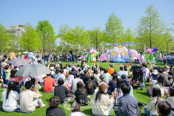 여성·아동·고령자 모두가 존중받는 도시, 그리고 어디서나 치료받을 수 있는 의료기반을 갖춘 도시를 꿈꾸는 순천은 지금 ‘함께 살아가는 도시’로 진화하고 있다.(사진=조용원 기자/순천시청)