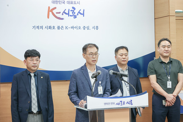 인공파도 시스템은 Wavegarden Cove의 56모듈 설계로 세계 최대 규모를 자랑하며, 일정한 파도를 시간당 최대 1,000회 생성해 선수들에게 예측 가능한 경기 환경을 제공한다. (사진=김미숙 기자/시흥시청)