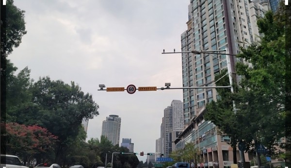 대구광역시에서 추진되는 ‘전국 최초’ 데이터 기반 무인단속장비 최적화 연구는, 단순한 장비 확충을 넘어 교통안전을 위한 과학적 정책 수립과 한정된 재원을 효율적으로 운용하는 새로운 모델을 제시할 전망이다. (사진=김지수 기자/대구시청)