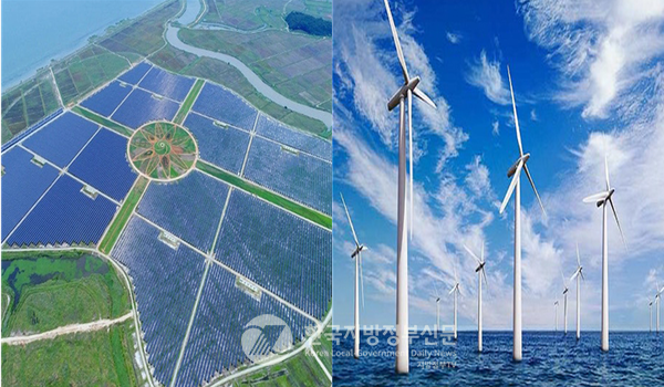 전라남도(도지사 김영록)가 1조 5천억 원 규모의 정부 에너지저장장치(ESS) 입찰 물량 전량을 확보하면서 대한민국 재생에너지 대전환을 주도하며 전초기지로 부상하고 있다. 국내 최대 솔라시도 태양광발전지(왼쪽)와 국내 최대 신안 해상풍력단지(오른쪽).(사진=조용원 기자/솔라시도/신안군청)