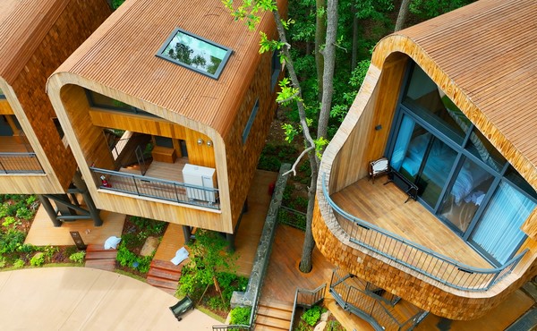 수락휴는 서울에 처음 조성된 ‘도심형 자연휴양림’로서, 지하철 4호선 불암산역에서 약 1.6km의 도보·대중교통 접근성을 확보해 평일 퇴근 후 입실·다음날 정상출근이 가능한 ‘일상형 체류’ 모델을 제시했다. (사진=김미숙 기자/노원구청)