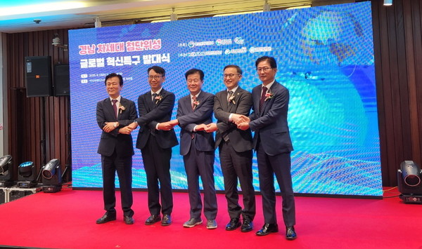 경남이 진주·사천을 중심으로 우주항공 전주기(설계→제작→시험→발사→운영)를 지원하는 생태계를 표준화하고, 해외 실증 파트너와의 협업을 통해 글로벌 인증·표준을 선점하려는 접근은 기술 상용화의 시간표를 앞당기는 실질적 수단이다. (사진=박상대 기자/경남도청)