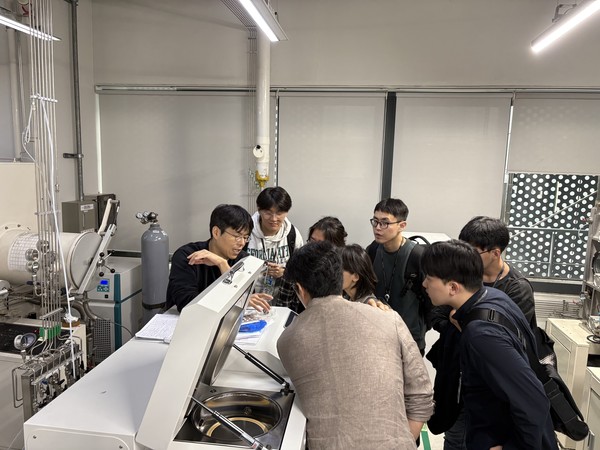 서울시는 앞으로도 SQC를 ‘국내 양자기술 기반·융합 사업화의 대표 프로그램’으로 키워 나가겠다는 의지를 강조하고 있으며, 실제 운영과 후속 지원의 성과가 향후 국내 양자산업 경쟁력의 핵심 지표가 될 것이다.  (사진=김미숙 기자/서울시청)